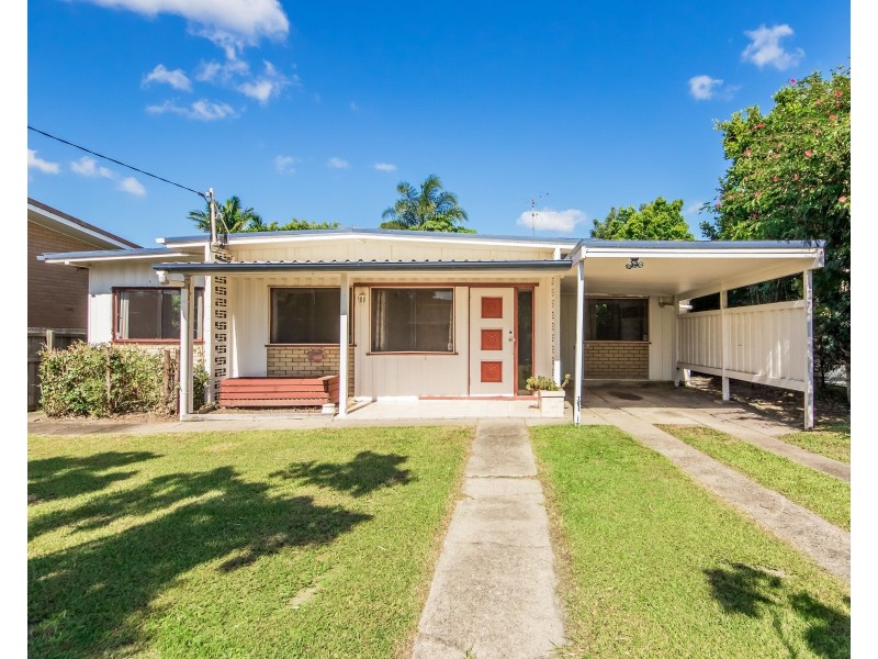 32 Shirley Street, Southport QLD 4215