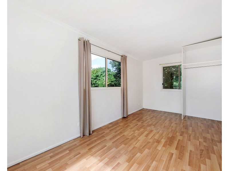 32 Shirley Street, Southport QLD 4215