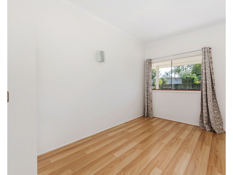 32 Shirley Street, Southport QLD 4215