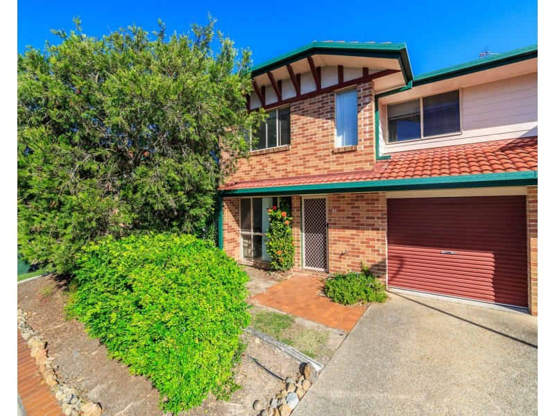 41/75 Brown Street, Labrador QLD 4215