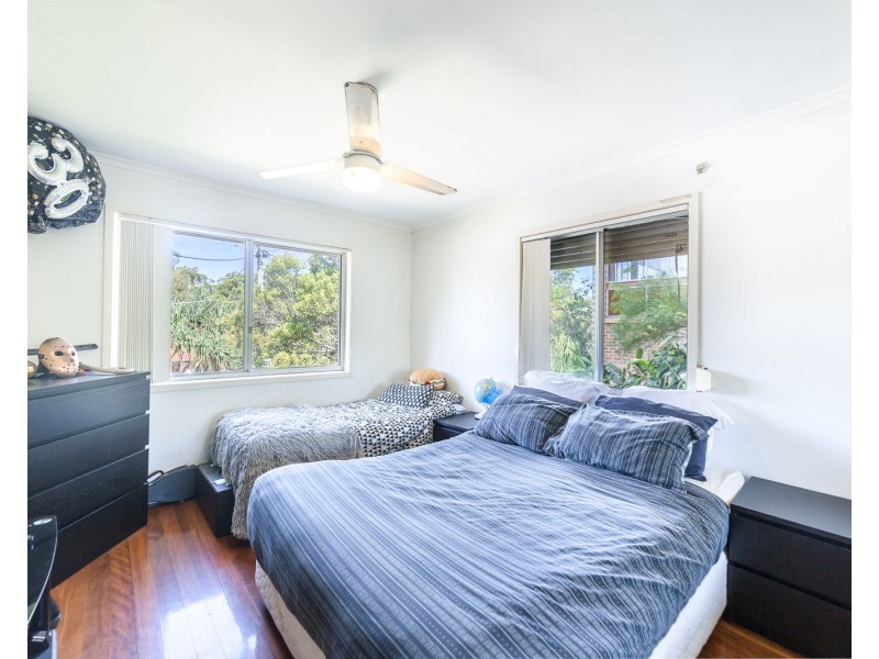 15 Gayle Street, Southport QLD 4215