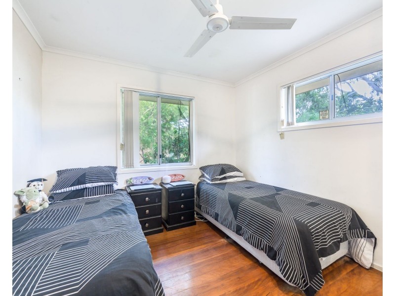 15 Gayle Street, Southport QLD 4215