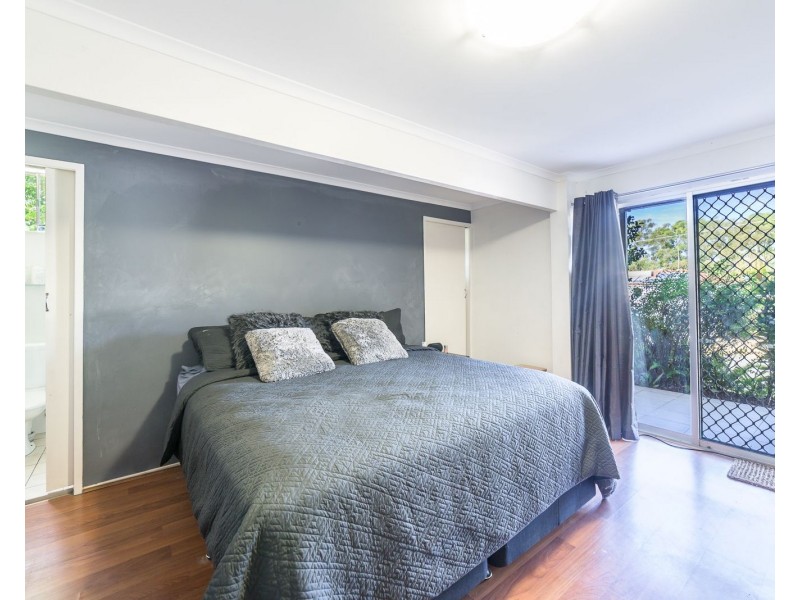 15 Gayle Street, Southport QLD 4215
