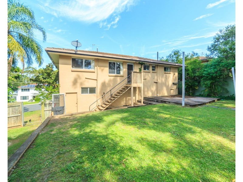 15 Gayle Street, Southport QLD 4215