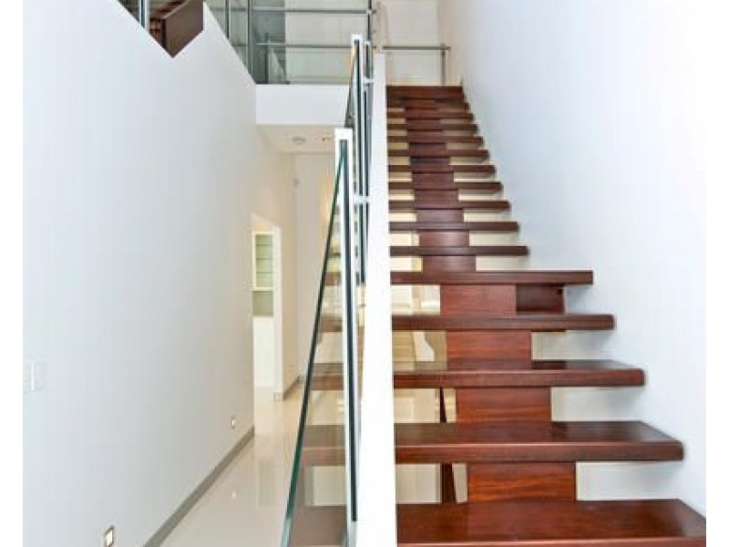 8006B Vista Drive, Benowa QLD 4217