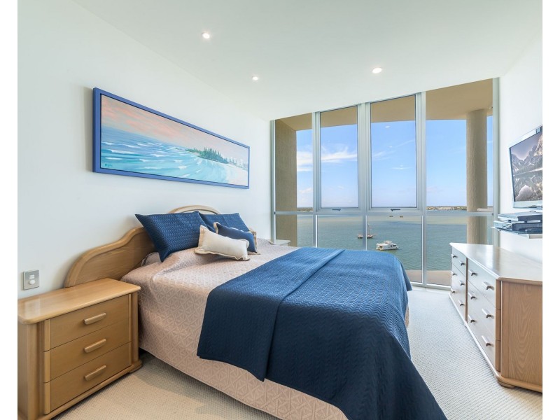 32/242-244 Marine Parade, Labrador QLD 4215