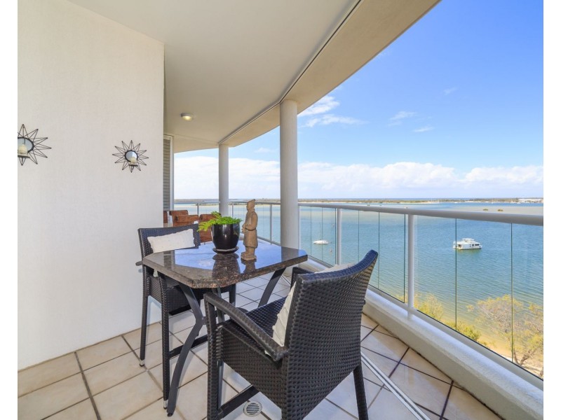 32/242-244 Marine Parade, Labrador QLD 4215