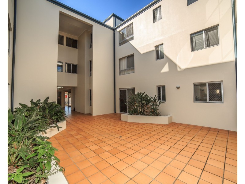 17/160 High Street, Southport QLD 4215