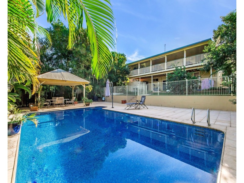 18 Joden Place, Southport QLD 4215