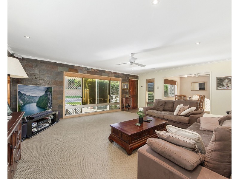 18 Joden Place, Southport QLD 4215