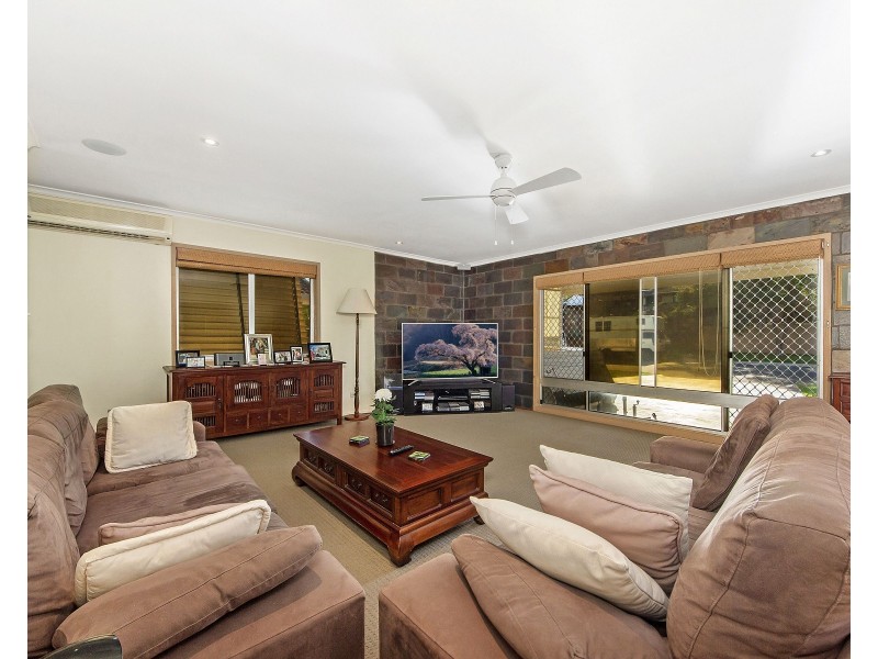 18 Joden Place, Southport QLD 4215