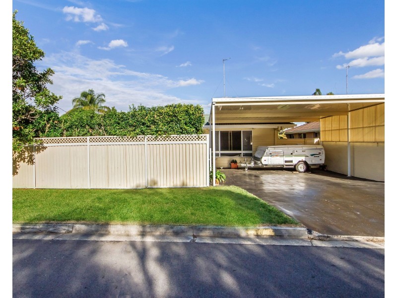 18 Joden Place, Southport QLD 4215