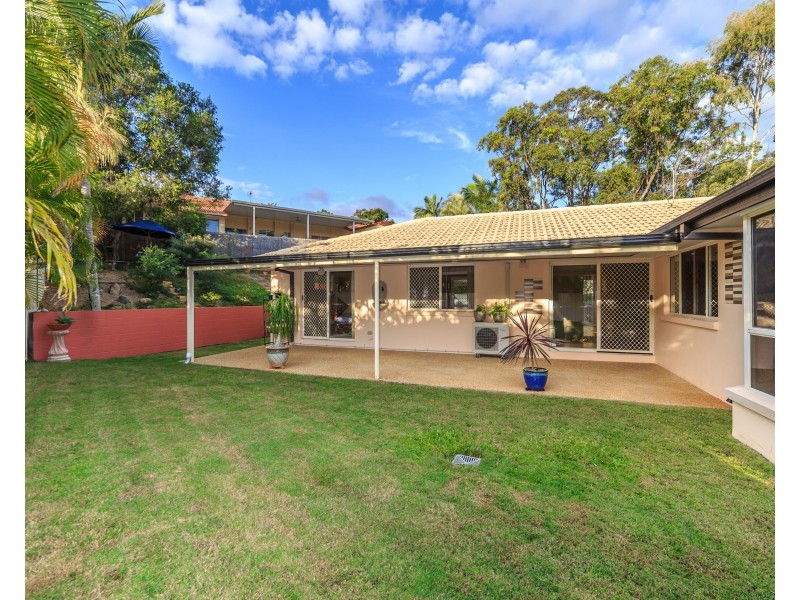 11 Tee Trees Boulevard, Arundel QLD 4214