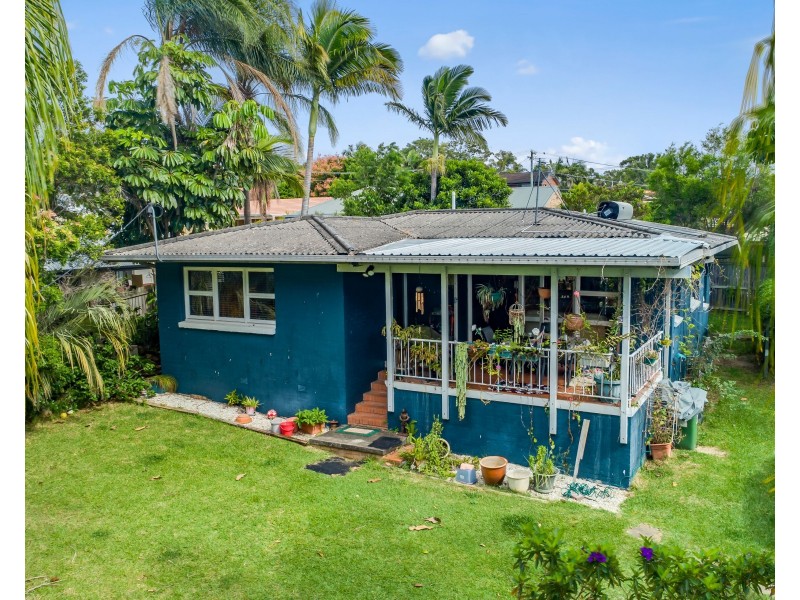 11 Bambarra Street, Southport QLD 4215