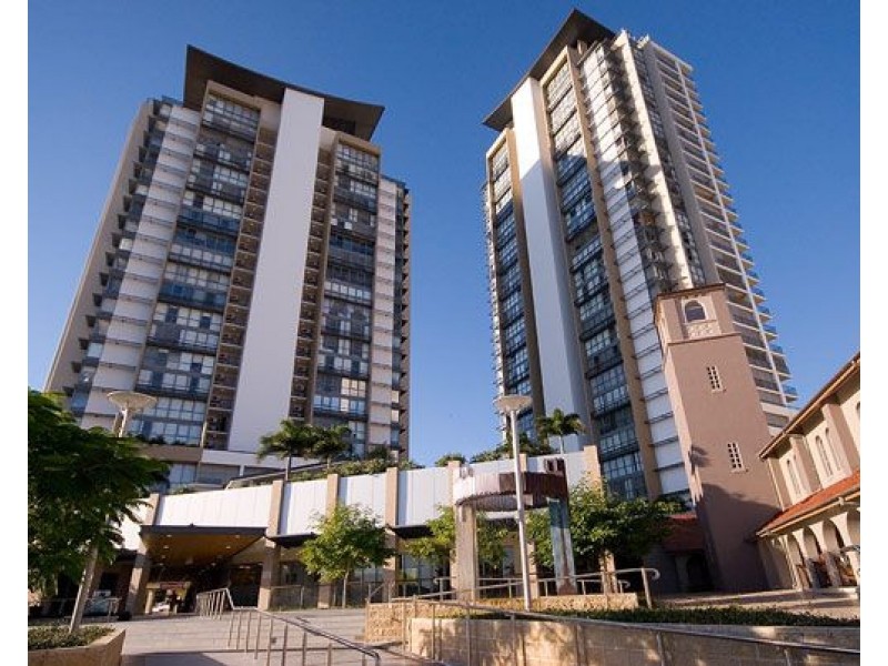 203/105 Scarborough Street, Southport QLD 4215