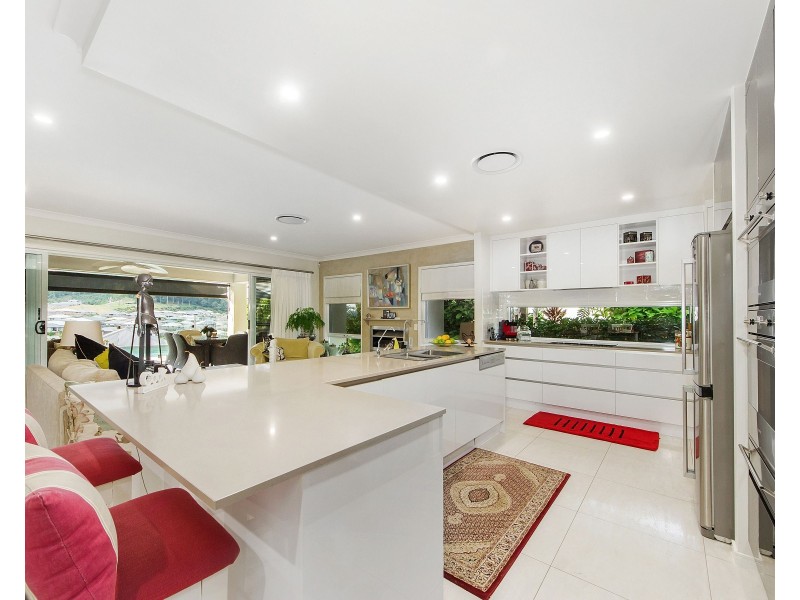 33 Northern Skies Terrace, Maudsland QLD 4210