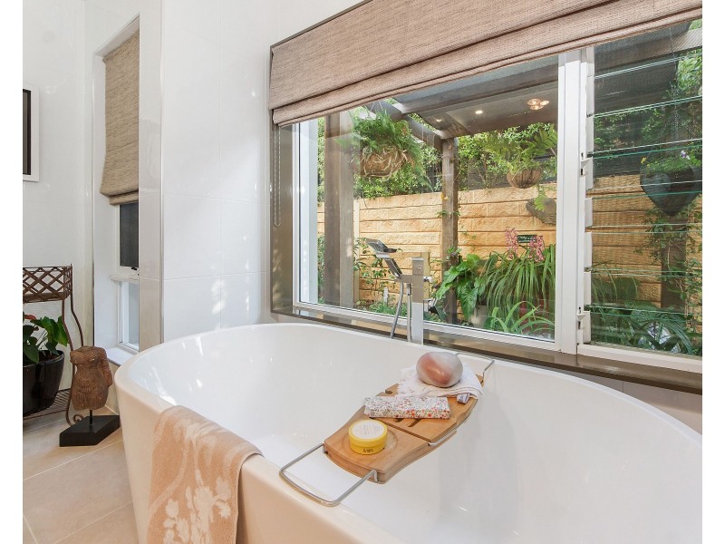 33 Northern Skies Terrace, Maudsland QLD 4210