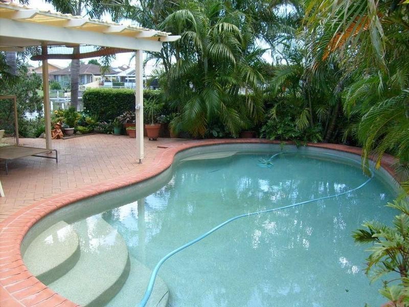 Biggera Waters QLD 4216