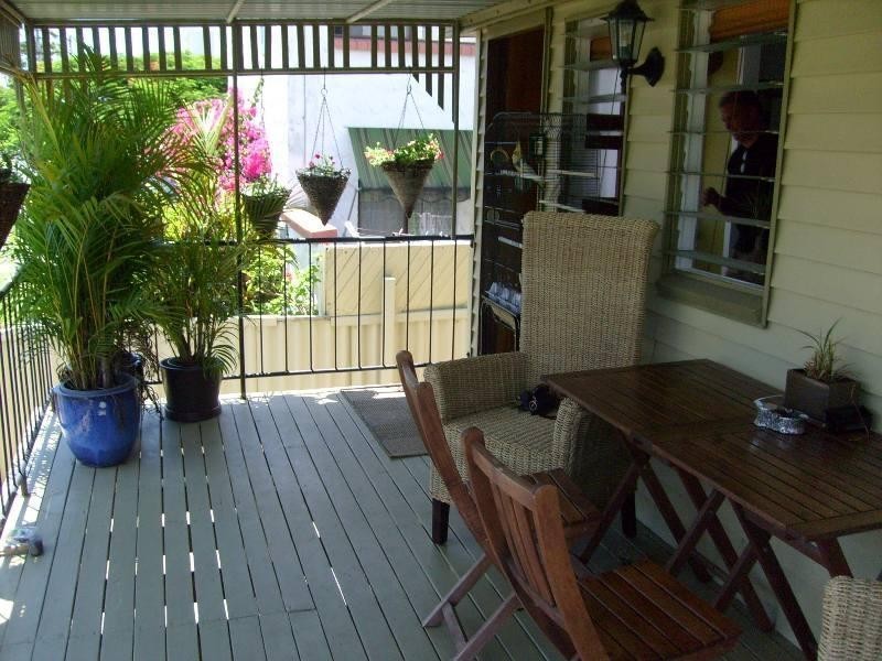 24 Central Street, Labrador QLD 4215