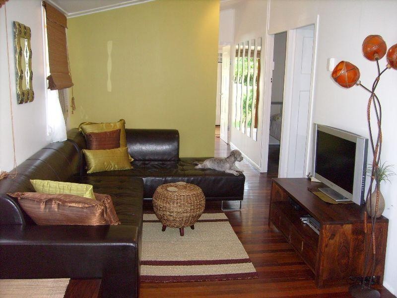 24 Central Street, Labrador QLD 4215