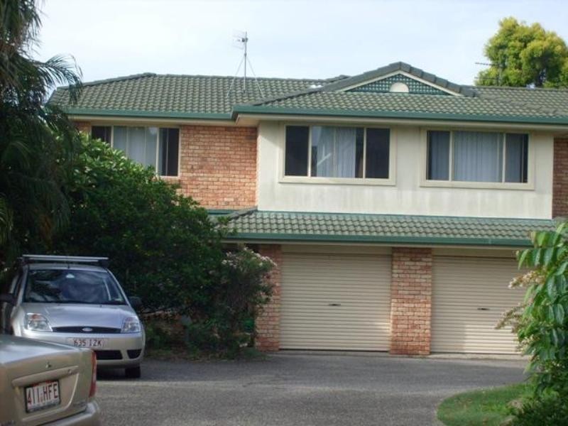 4/97 Pohlman Street, Southport QLD 4215