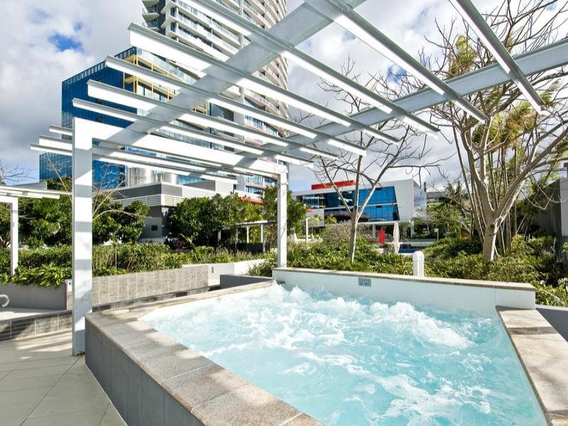 Southport QLD 4215