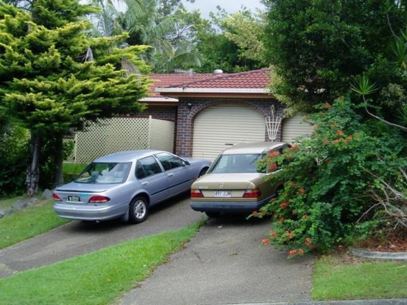 20 Heartwood Avenue, Elanora QLD 4221