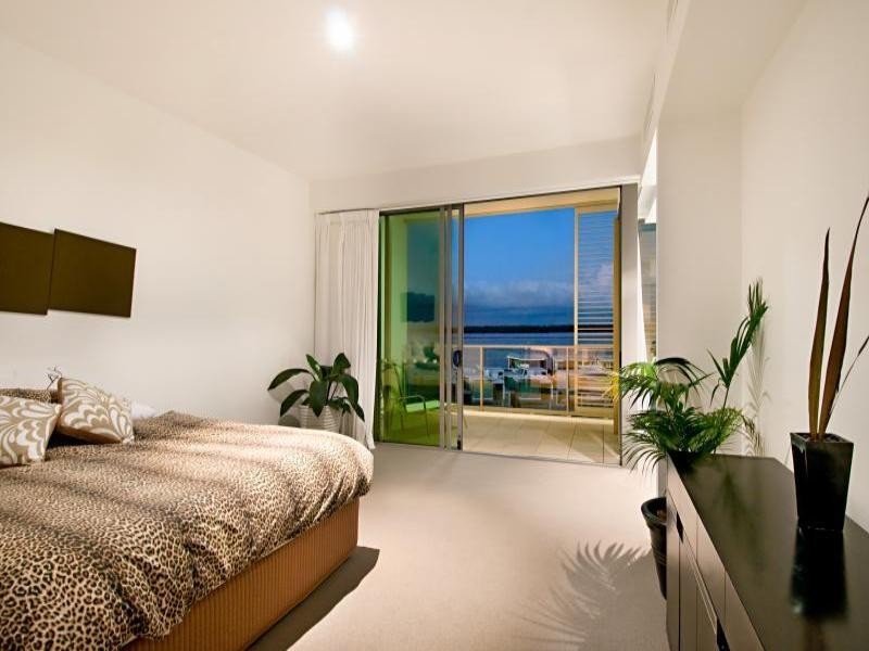 Paradise Point QLD 4216