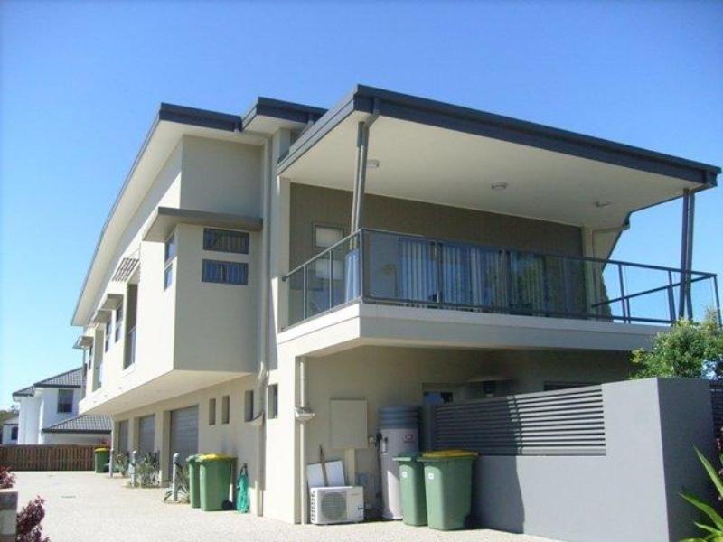 Varsity Lakes QLD 4227