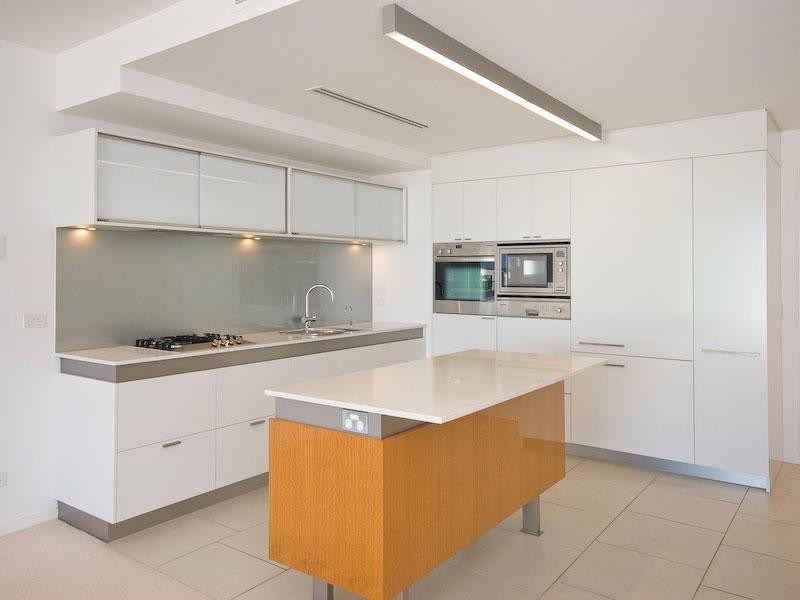 Paradise Point QLD 4216