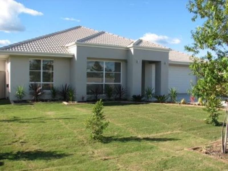Hope Island QLD 4212