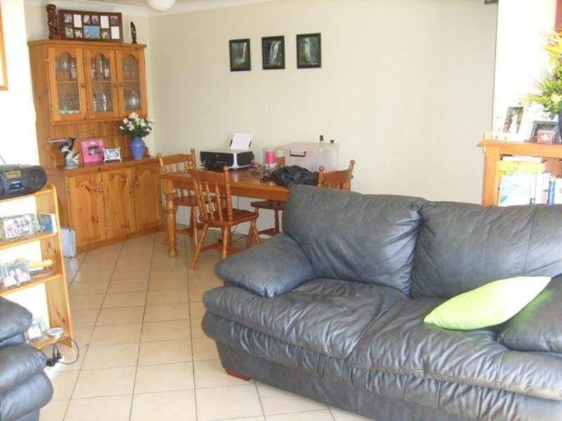 7 Omaroo. 14 Imperial Parade, Labrador QLD 4215