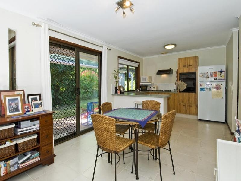 14 Eileen Avenue, Southport QLD 4215