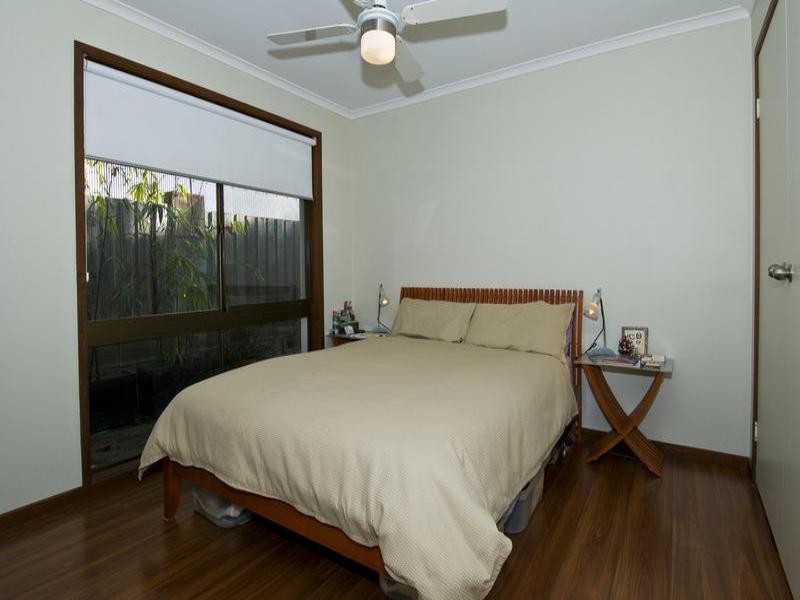 14 Eileen Avenue, Southport QLD 4215