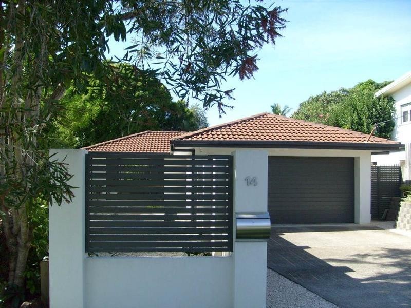 14 Eileen Avenue, Southport QLD 4215