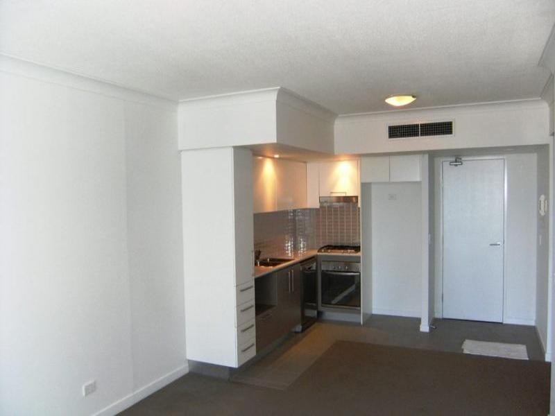 1228 Southport Central.  56 Scarborough Street, Southport QLD 4215