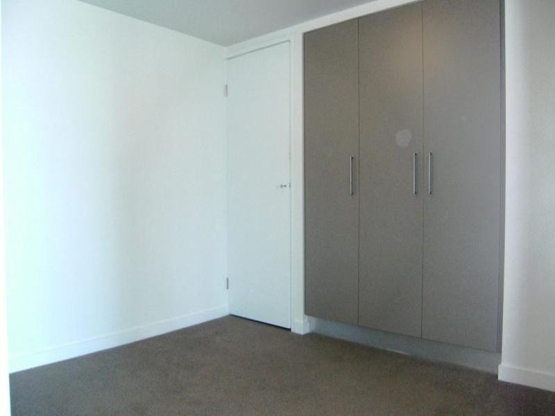 1228 Southport Central.  56 Scarborough Street, Southport QLD 4215