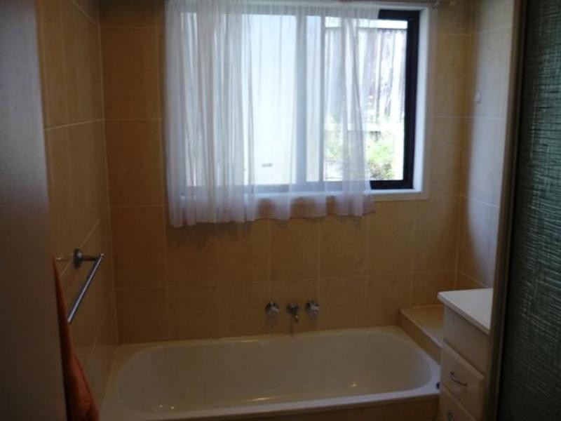 Highland Park QLD 4211