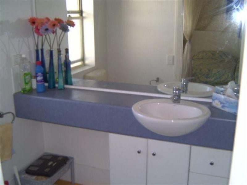 Chevron Island QLD 4217