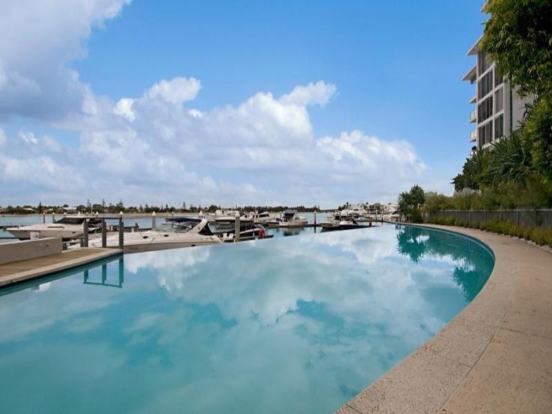 Paradise Point QLD 4216