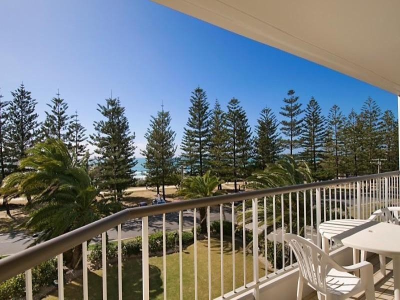 Burleigh Heads QLD 4220