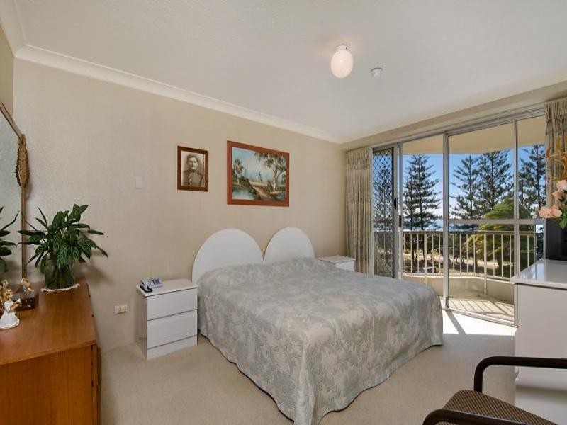 Burleigh Heads QLD 4220