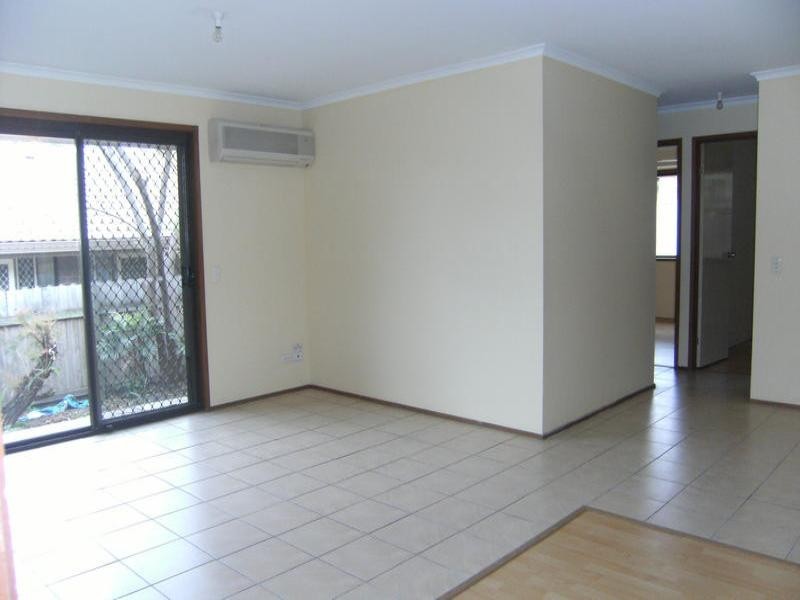 Labrador QLD 4215