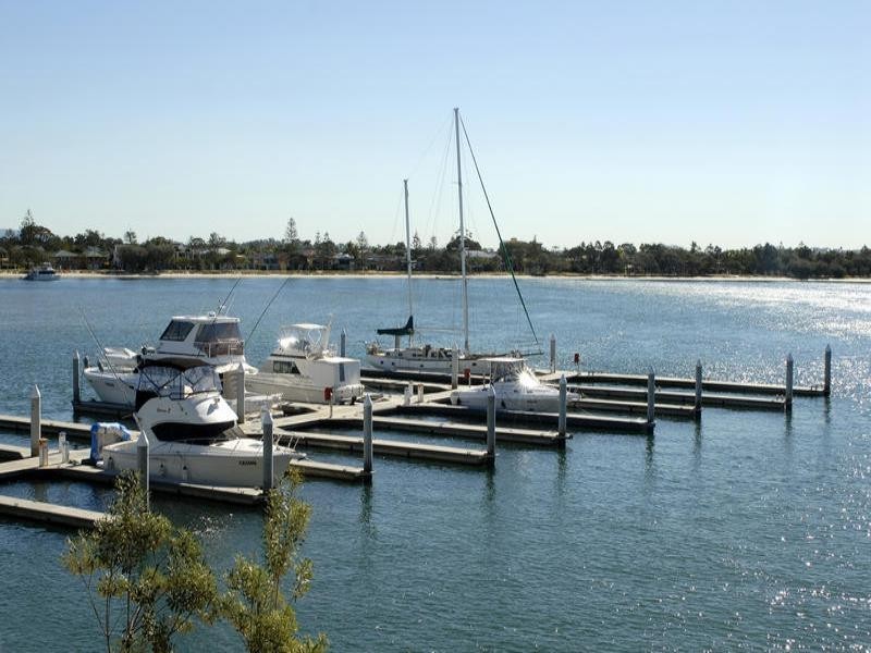 Paradise Point QLD 4216