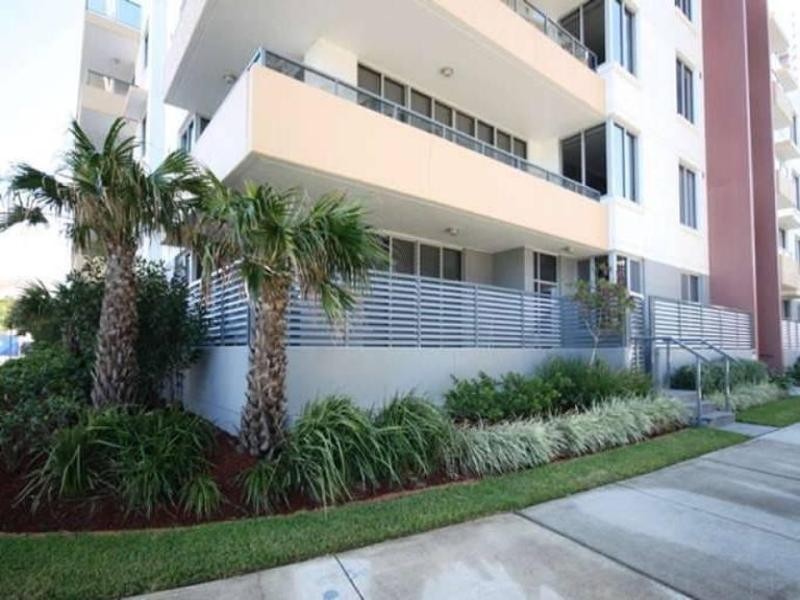 Southport QLD 4215