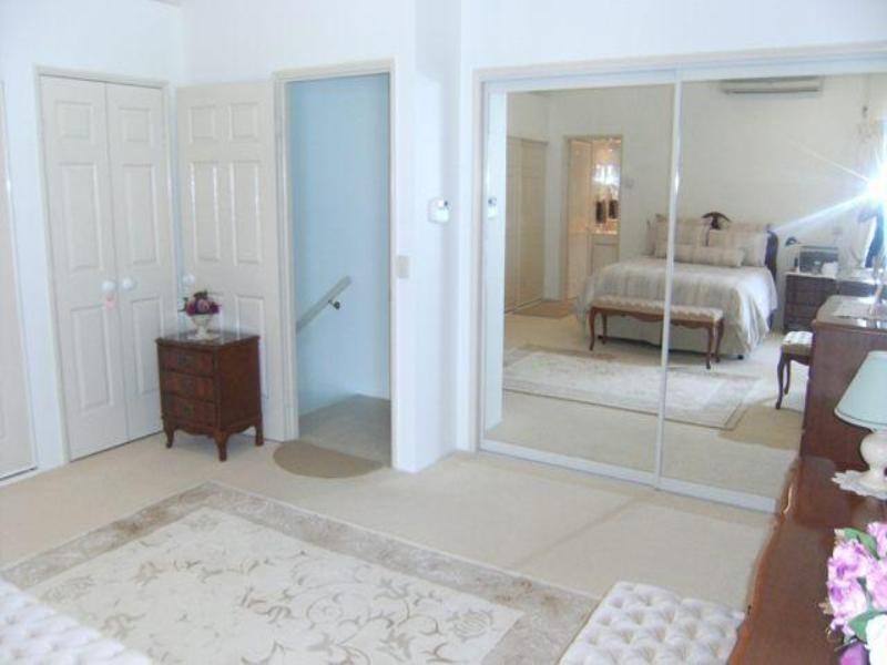 38 Cranston Villa 2, 125 Santa Cruz Boulevard, Clear Island Waters QLD 4226