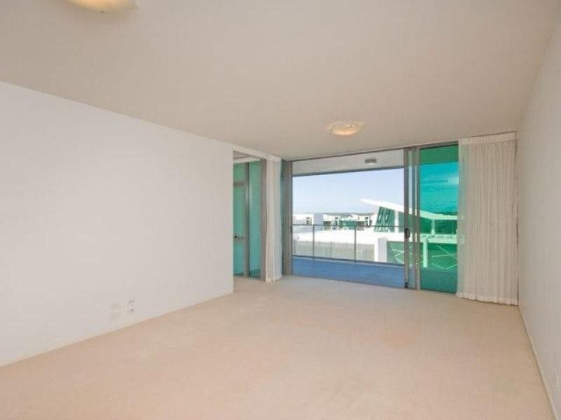 Paradise Point QLD 4216