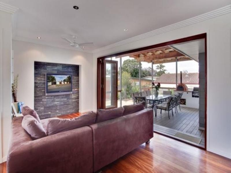 13 Palmer Drive, Labrador QLD 4215