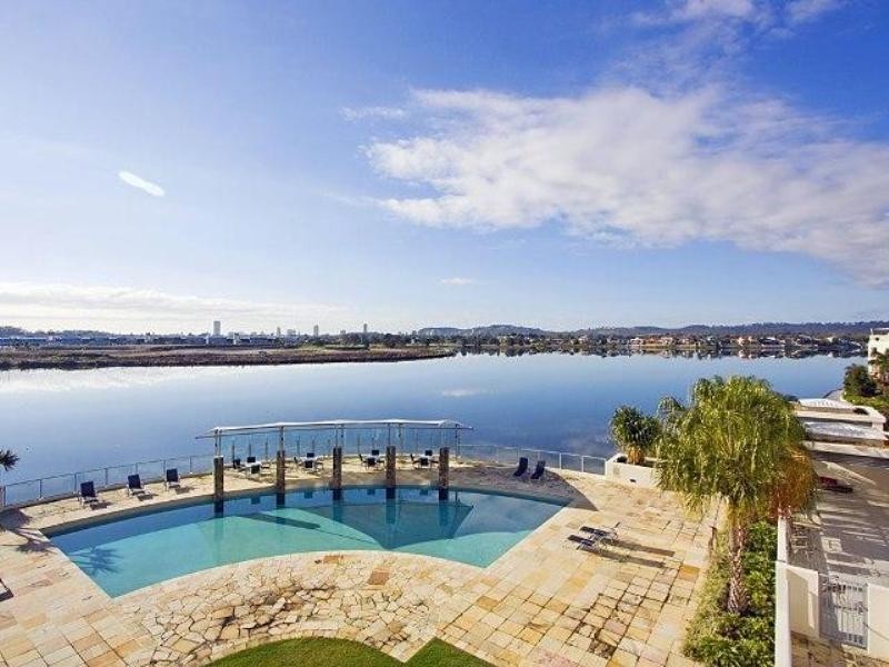 Varsity Lakes QLD 4227