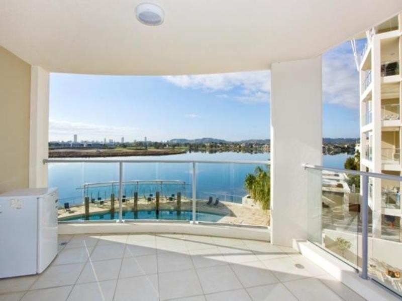 Varsity Lakes QLD 4227